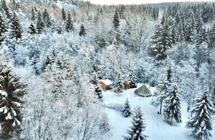 Winter glamping Höga Kusten - Bell tenten Zweden