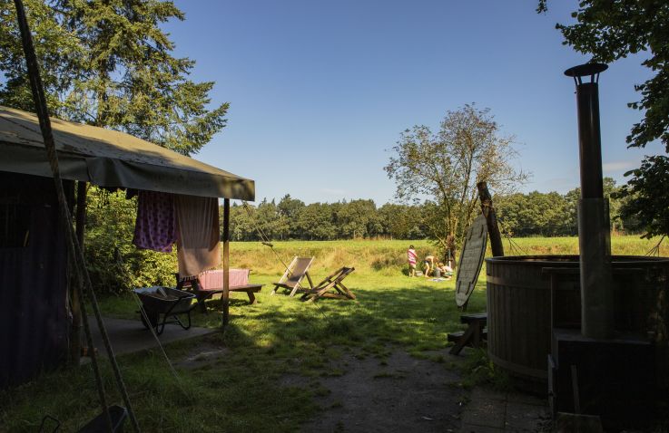 BoerenBed Het Wesselink - Tenthuisje Salland