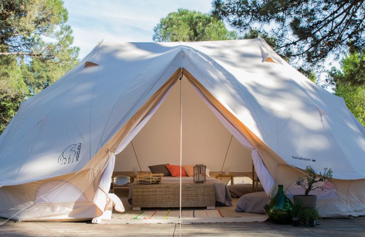 Arabische Sarabo Dag Verplicht Camping Ca Savio | Luxe Nordisk Village tenten bij Venetië, Italië -  Glampings